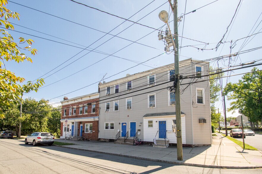 276-278  & 284 W Pallisade Avenue portefeuille de 2 biens à vendre sur LoopNet.fr - Photo de l’immeuble – Image 3 sur 12