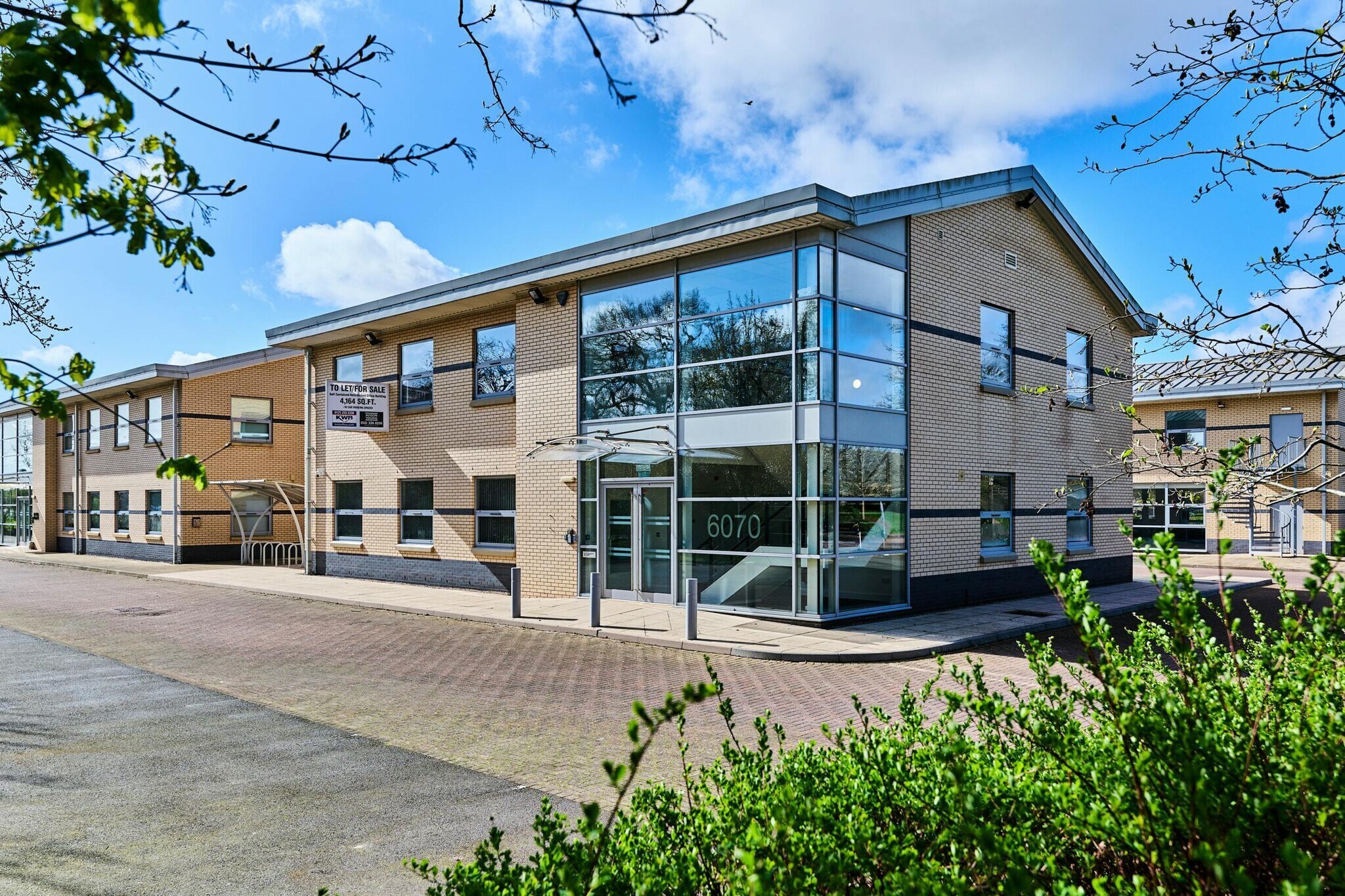 Solihull Pky, Birmingham à vendre Photo de l’immeuble– Image 1 sur 13