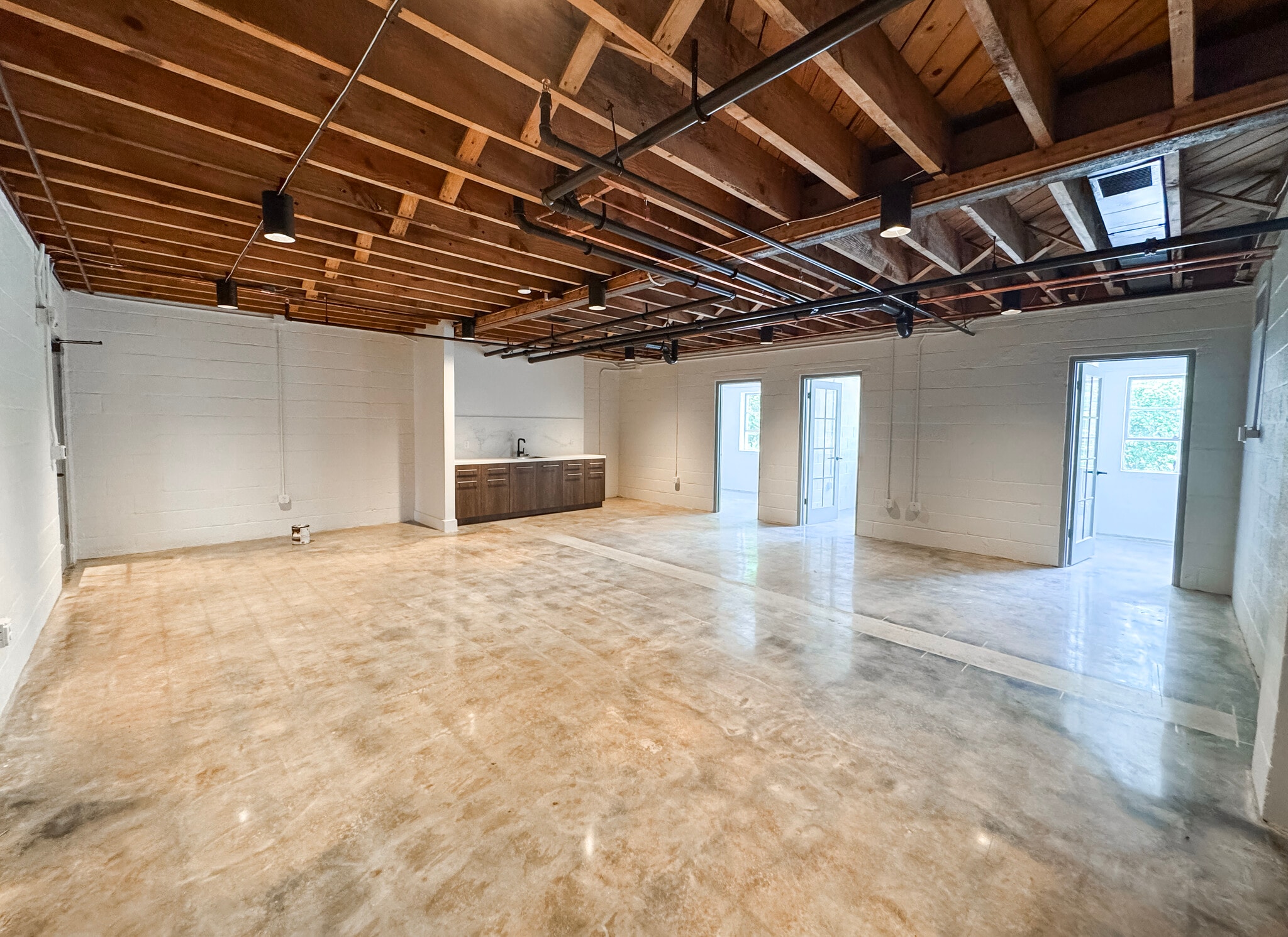 1881 Howell Mill Rd NW, Atlanta, GA à louer Photo intérieure– Image 1 sur 1