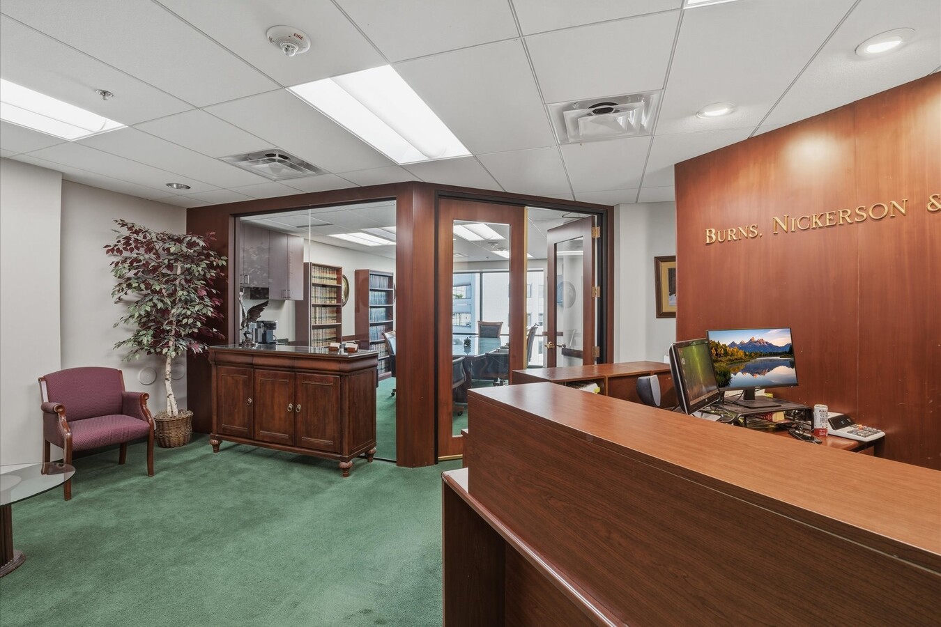 3033 N Central Ave, Phoenix, AZ 85012 - Lot 555 -  - Photo intérieure - Image 1 of 25