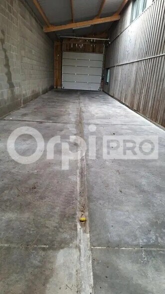 Industriel/Logistique dans Guérande à louer - Photo de l’immeuble – Image 2 sur 3