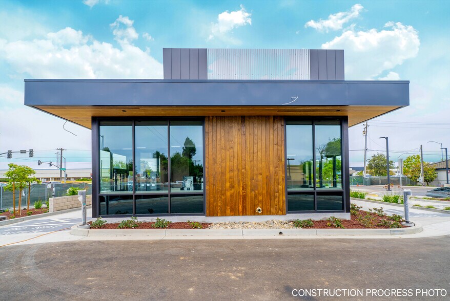 1202 W Betteravia Rd, Santa Maria, CA à vendre - Photo principale – Image 1 sur 5