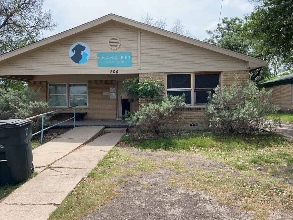 204 W Ave B, Killeen, TX à louer Photo intérieure– Image 1 sur 12