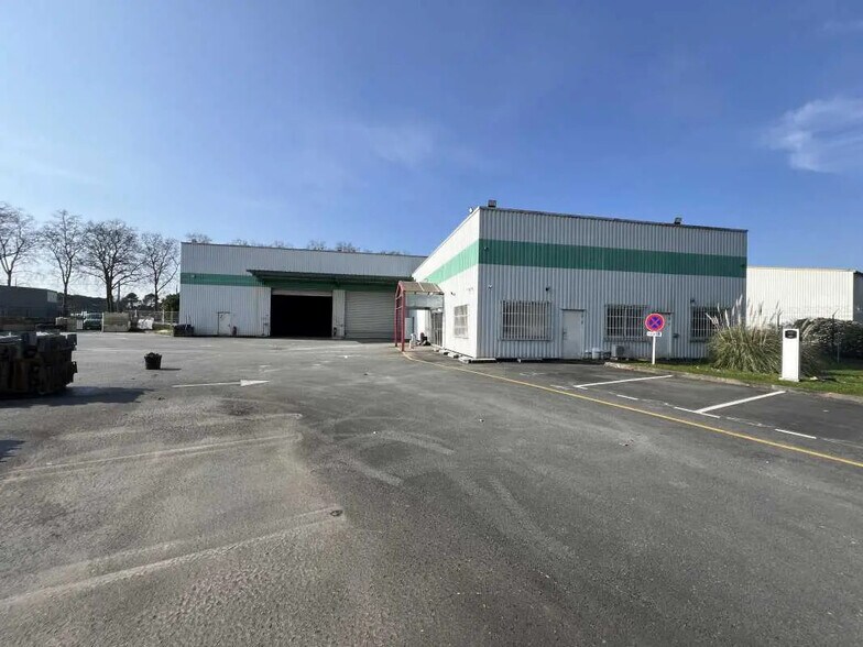 Industriel/Logistique dans Cadaujac à louer - Photo de l’immeuble – Image 3 sur 19