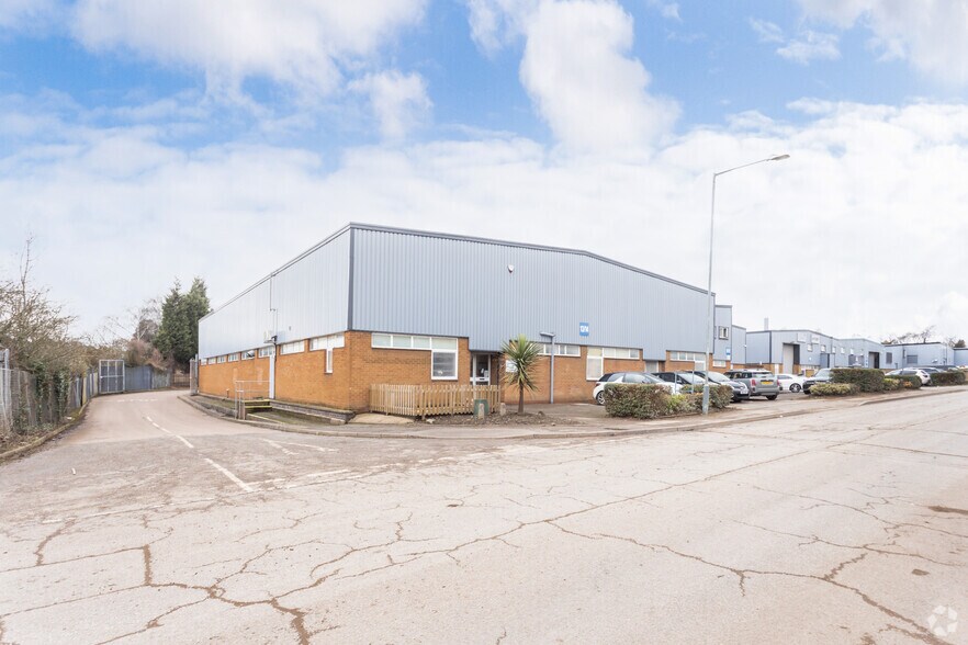Units 11-14 Colliery Ln, Exhall à louer - Photo de l’immeuble – Image 2 sur 4