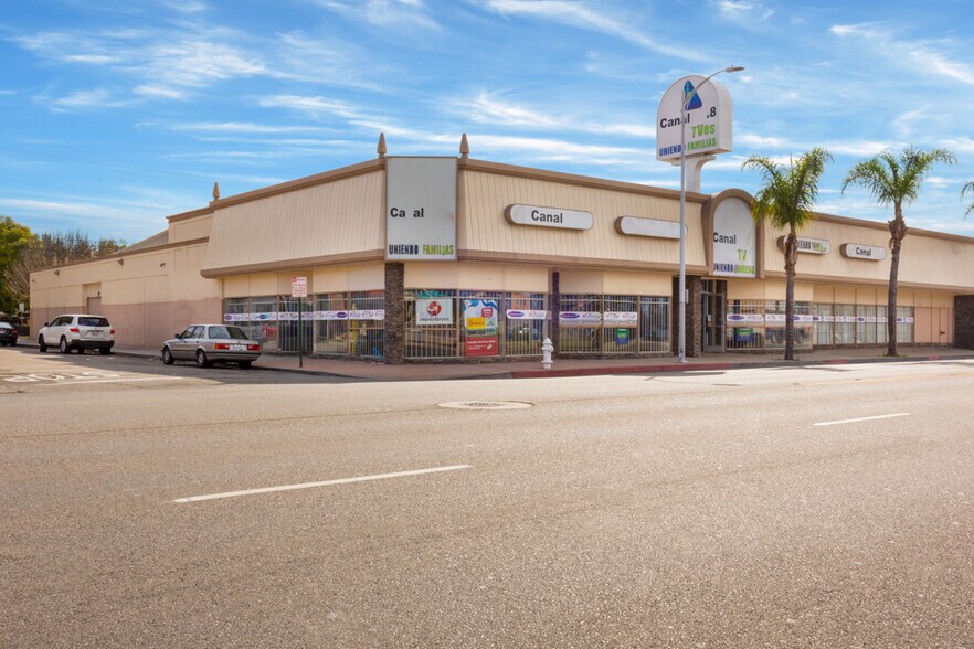 505 S Main St, Santa Ana, CA à vendre - Photo de l’immeuble – Image 3 sur 38