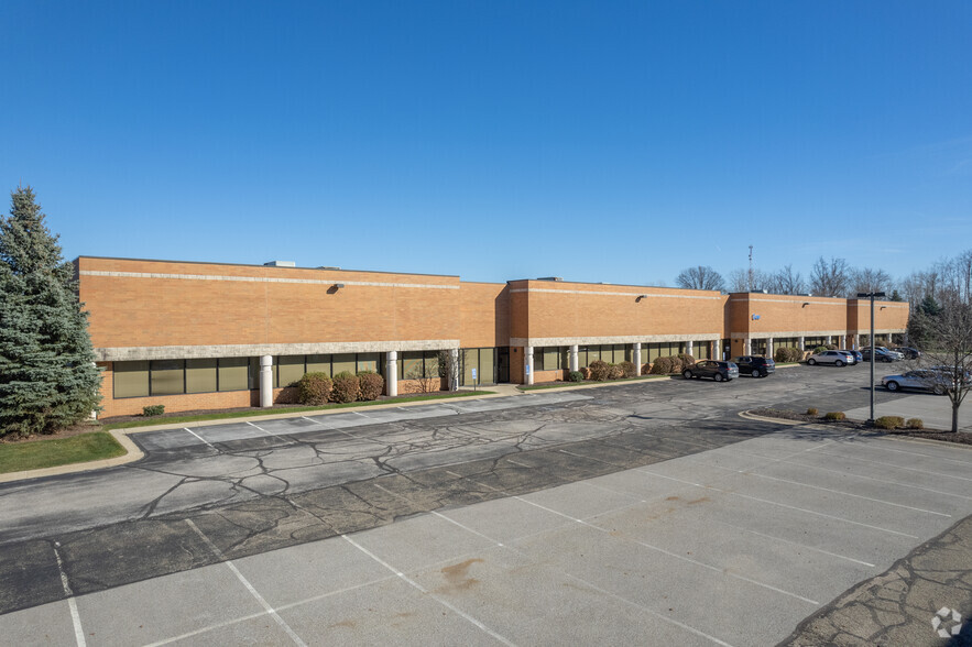 4160 Highlander Pky, Richfield, OH à louer - Photo de l’immeuble – Image 1 sur 5