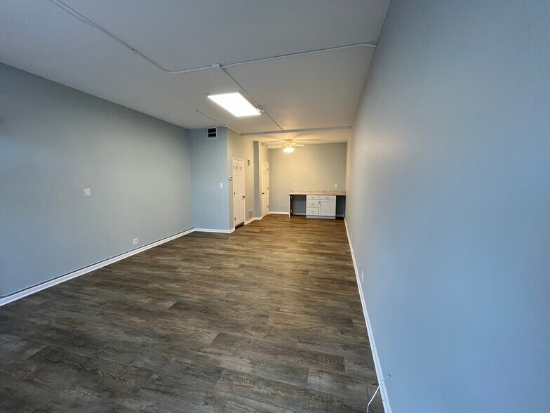 10341 Southwest Hwy, Chicago Ridge, IL à louer - Photo de l’immeuble – Image 2 sur 11
