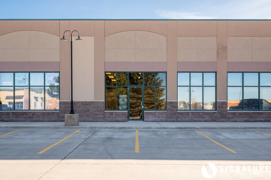 1103 E Boxelder Rd, Gillette, WY à vendre - Photo principale – Image 1 sur 29