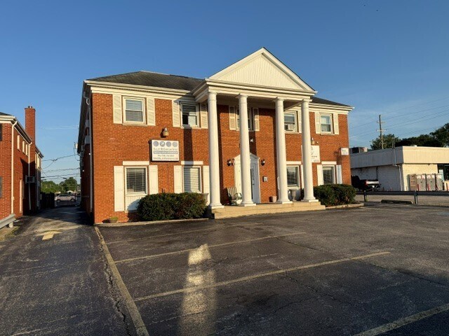 5504 S Brainard Ave, Countryside, IL à louer - Photo de l’immeuble – Image 1 sur 6