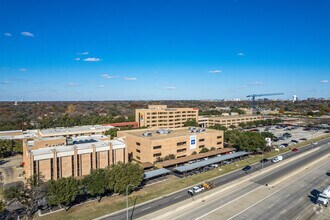 10 Medical Pky, Farmers Branch, TX - Vue aérienne  vue de carte