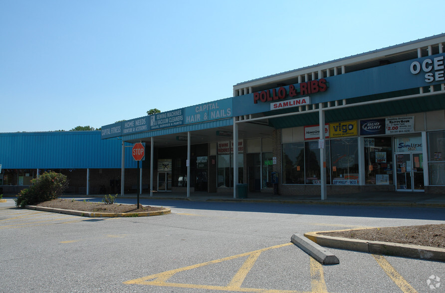 5617-5731 Riverdale Rd, Riverdale, MD à louer - Photo de l’immeuble – Image 2 sur 5