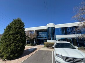 5263 Commerce Dr, Murray, UT à louer Photo intérieure– Image 2 sur 17