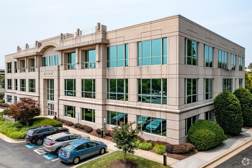 9707 Medical Center Dr, Rockville, MD à louer - Photo de l’immeuble – Image 3 sur 4