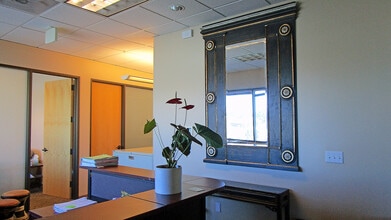 3785 Brickway Blvd, Santa Rosa, CA à louer Photo intérieure– Image 2 sur 6