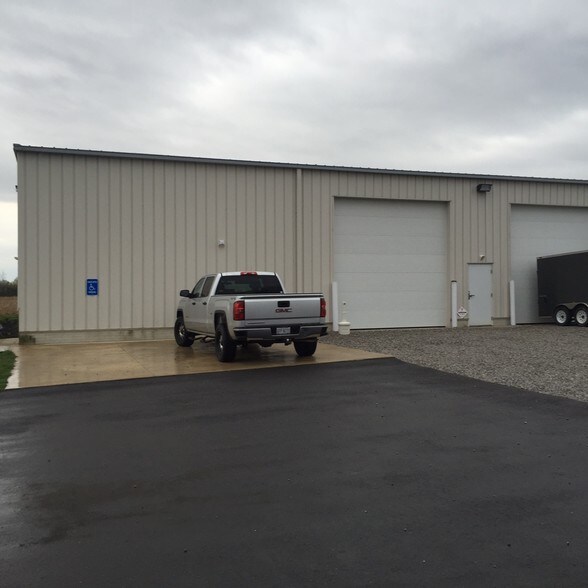 3643 Dill Rd, Centerburg, OH à vendre - Photo de l’immeuble – Image 2 sur 11