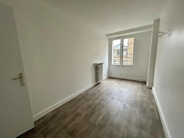 Bureau dans Paris à louer - Photo de l’immeuble – Image 2 sur 7