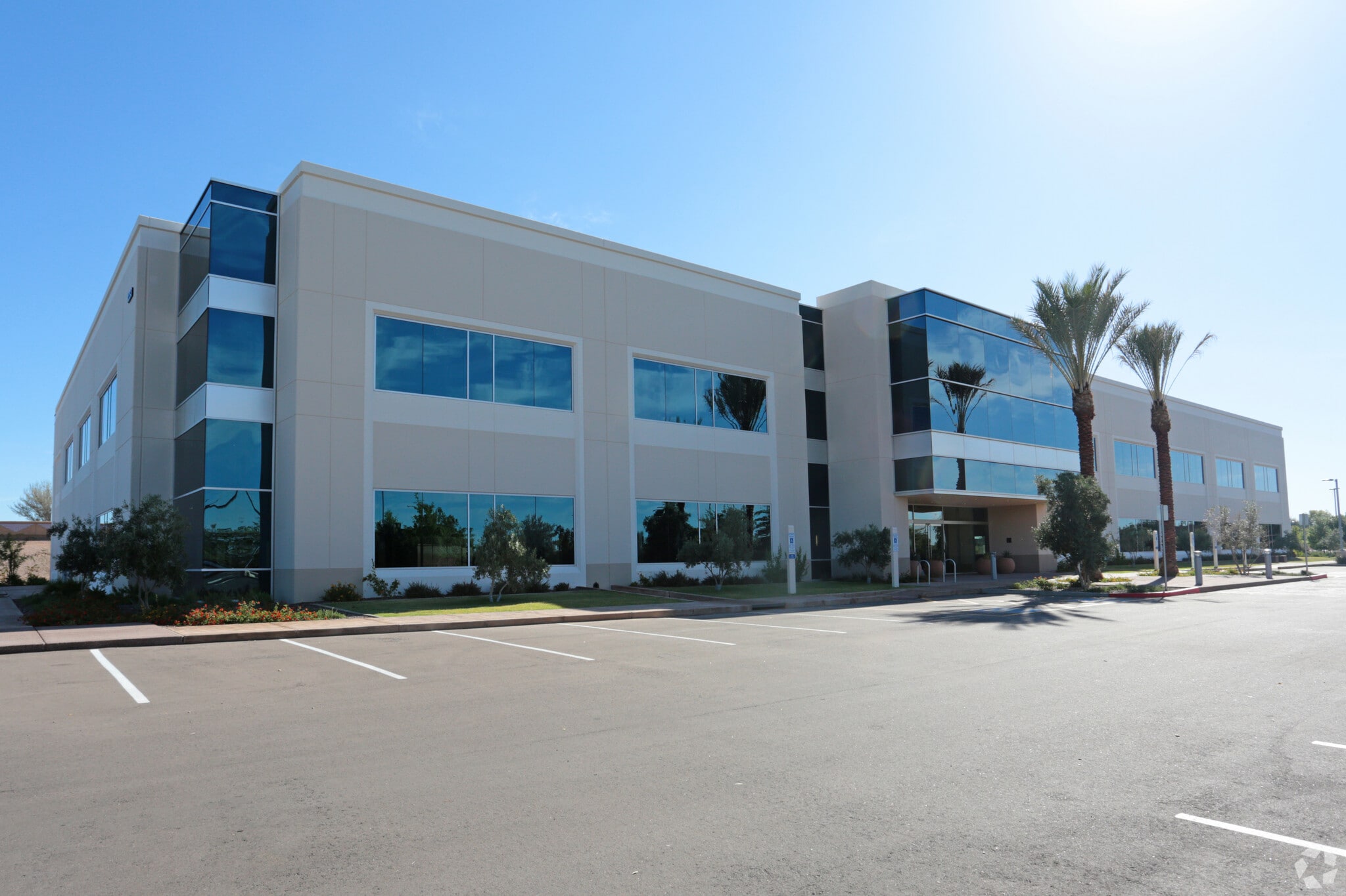 Loop 202 & Price Rd, Chandler, AZ à louer Photo de l’immeuble– Image 1 sur 4