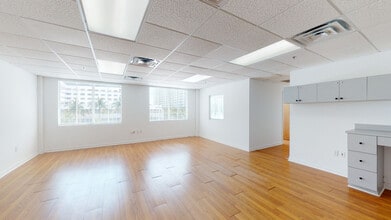 235 Lincoln Rd, Miami Beach, FL à louer Numérisation 3D Matterport– Image 1 sur 5