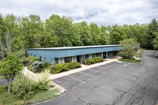 Plus de détails pour 160 Old Farm Rd, Amherst, MA - Bureau à vendre