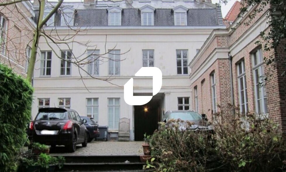 Bureau dans Lille à louer - Photo de l’immeuble – Image 1 sur 14