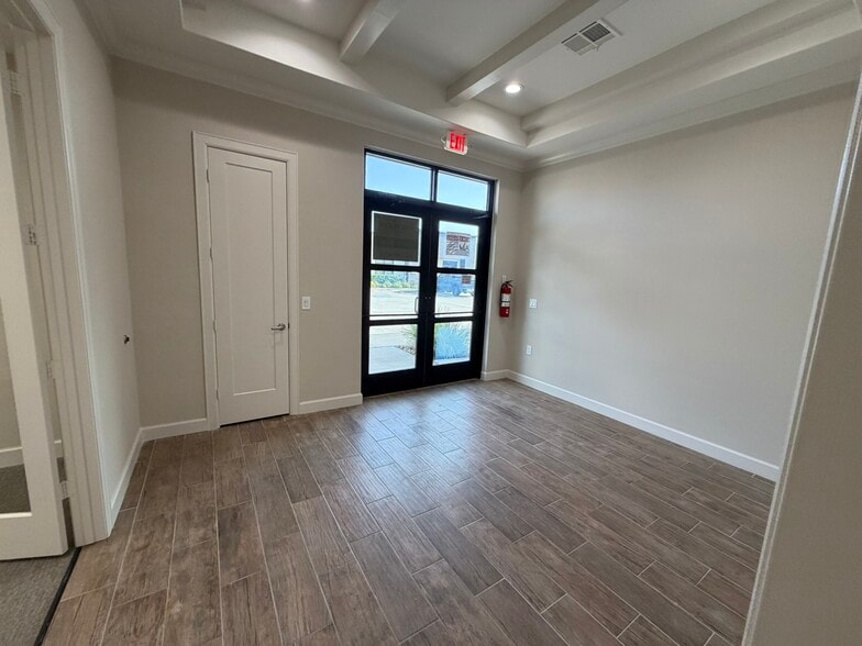 8118 Fry Rd, Cypress, TX à louer - Photo intérieure – Image 2 sur 33
