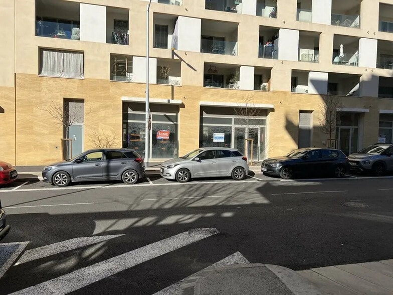 Local commercial dans Aix-en-Provence à louer - Photo de l’immeuble – Image 3 sur 6