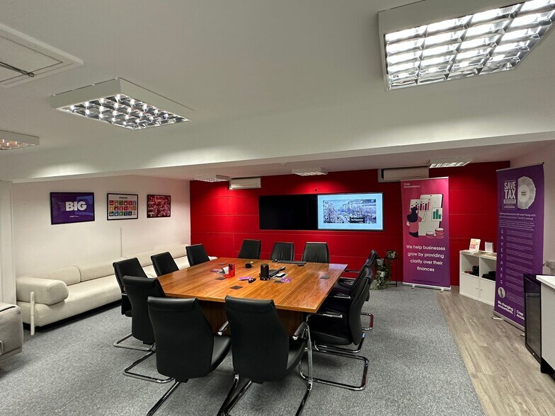 Fiddle Bridge Ln, Hatfield à louer - Photo de l’immeuble – Image 3 sur 7