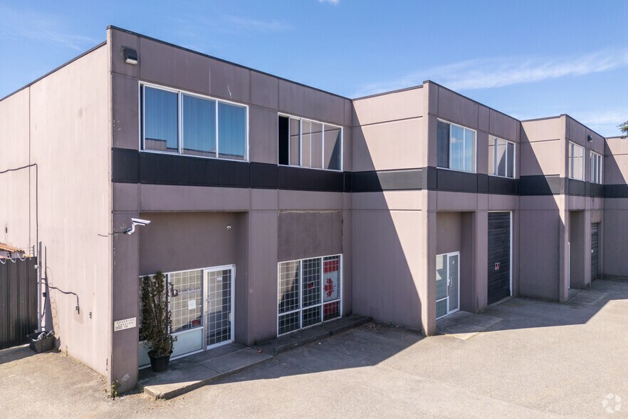 9706 188th St, Surrey, BC à vendre - Photo de l’immeuble – Image 2 sur 3