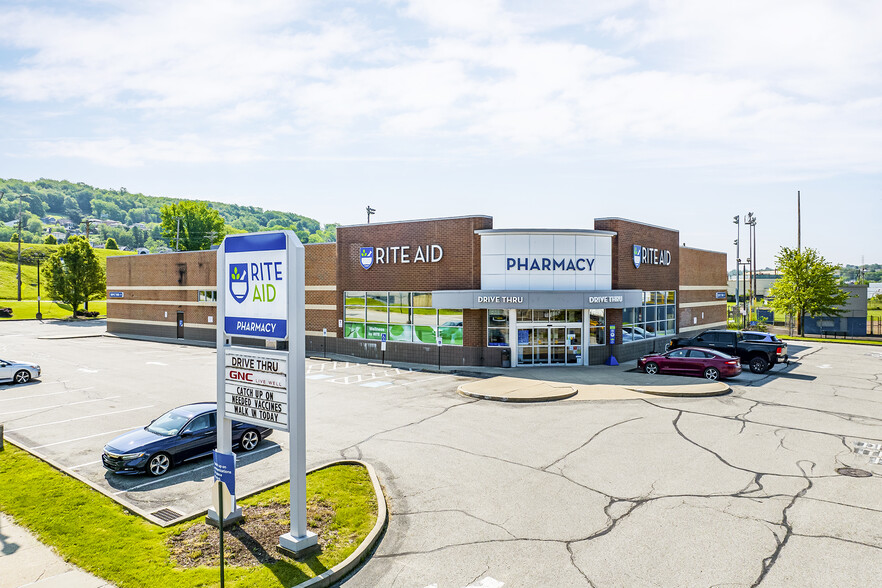 210 9th St, Glassport, PA à louer - Photo de l’immeuble – Image 1 sur 7