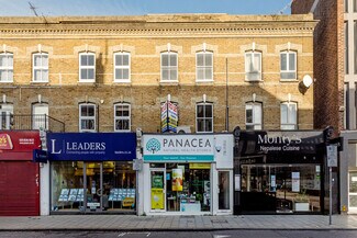 Plus de détails pour 51 Fife Rd, Kingston Upon Thames - Bureau à louer