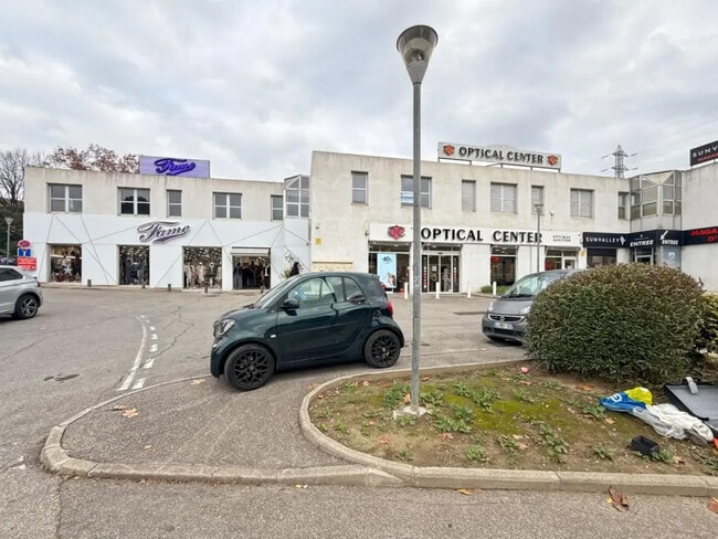 Plus de détails pour 111 Route De La Valentine, Marseille - Bureau à louer