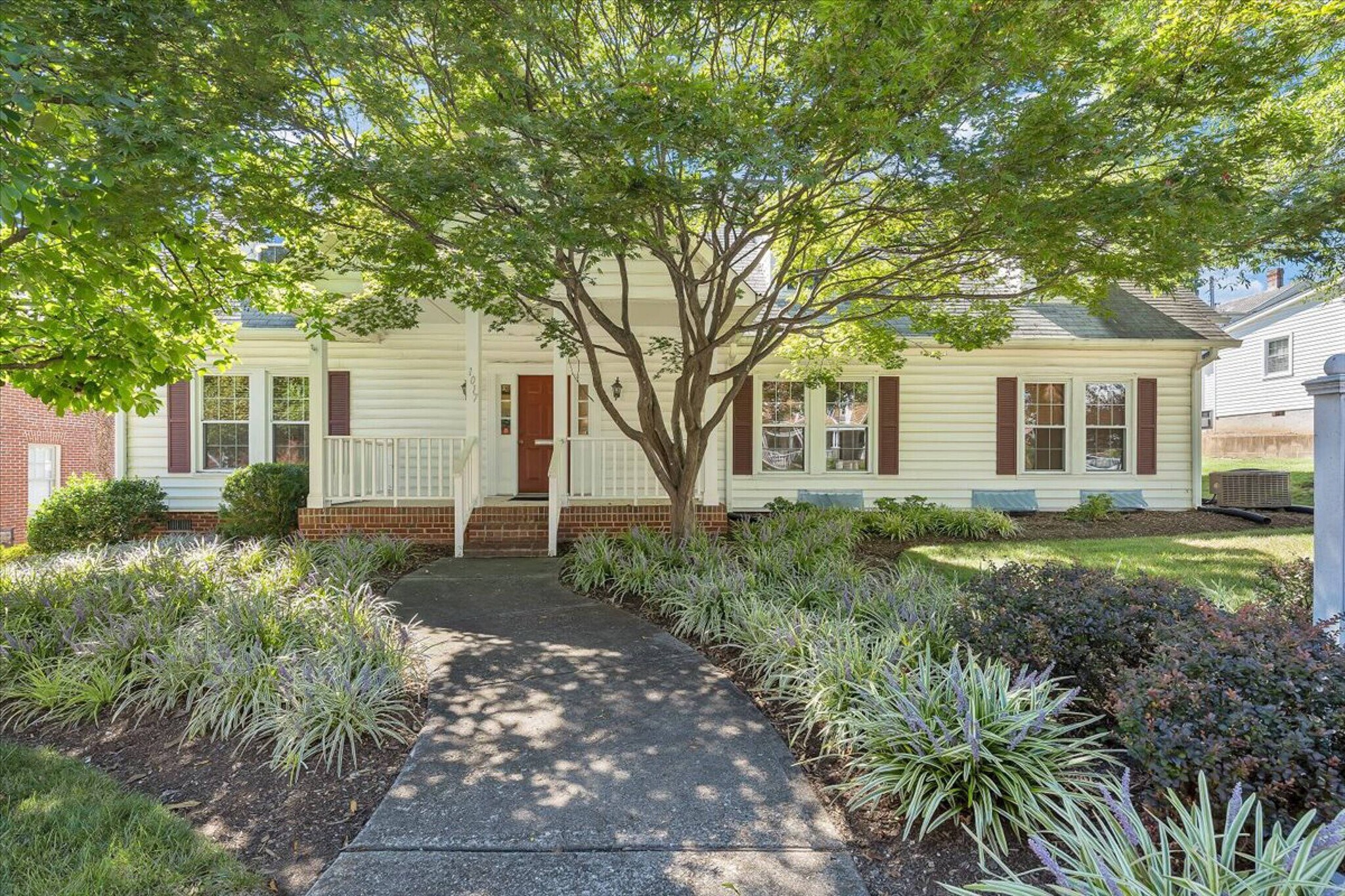 1017 2nd St SW, Roanoke, VA à louer Photo de l’immeuble– Image 1 sur 12