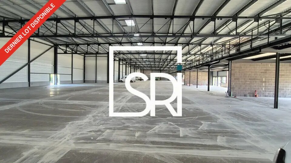 Industriel/Logistique dans Clermont-Ferrand à louer - Photo de l’immeuble – Image 2 sur 11