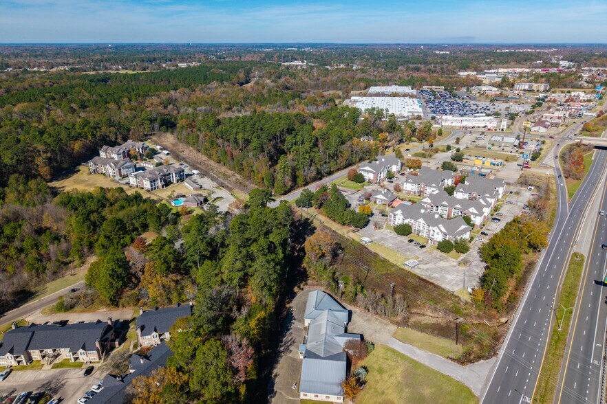 2807 Daniel Mccall Dr, Lufkin, TX à vendre - Photo de l’immeuble – Image 3 sur 64