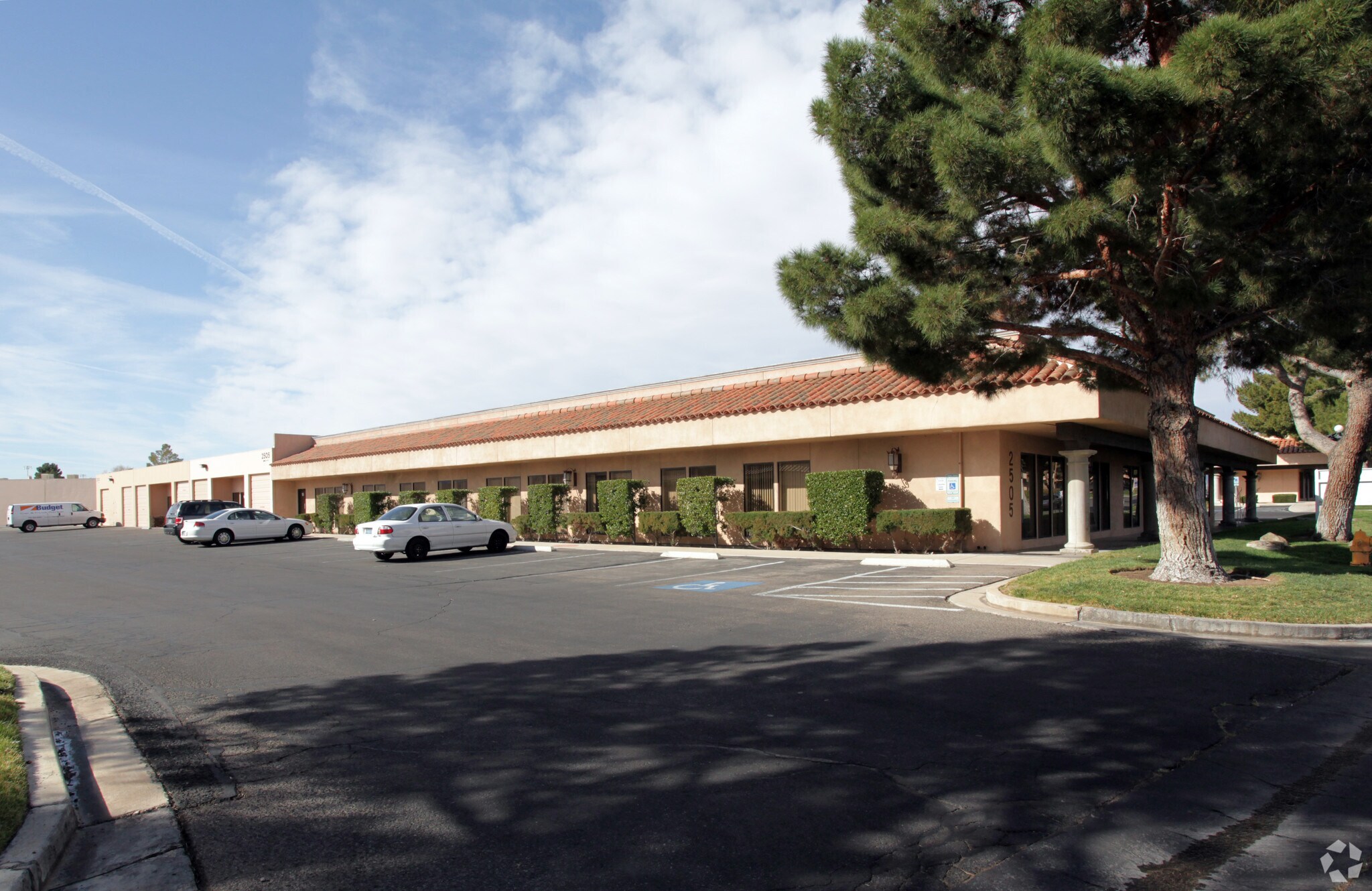 2505 Chandler Ave, Las Vegas, NV à louer Photo principale– Image 1 sur 7