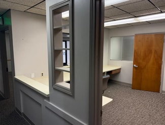 Plus de détails pour 805 W Michigan Ave, Jackson, MI - Bureau à vendre