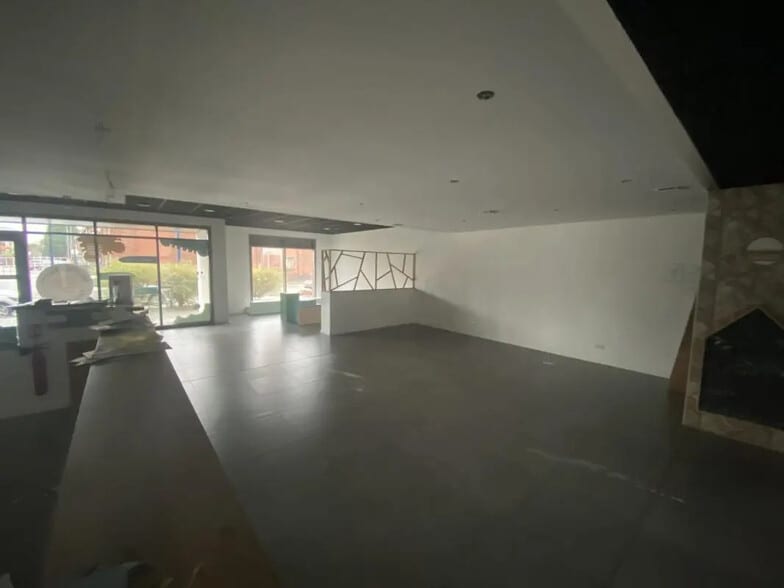 Bureau dans Pérenchies à louer - Photo intérieure – Image 2 sur 5