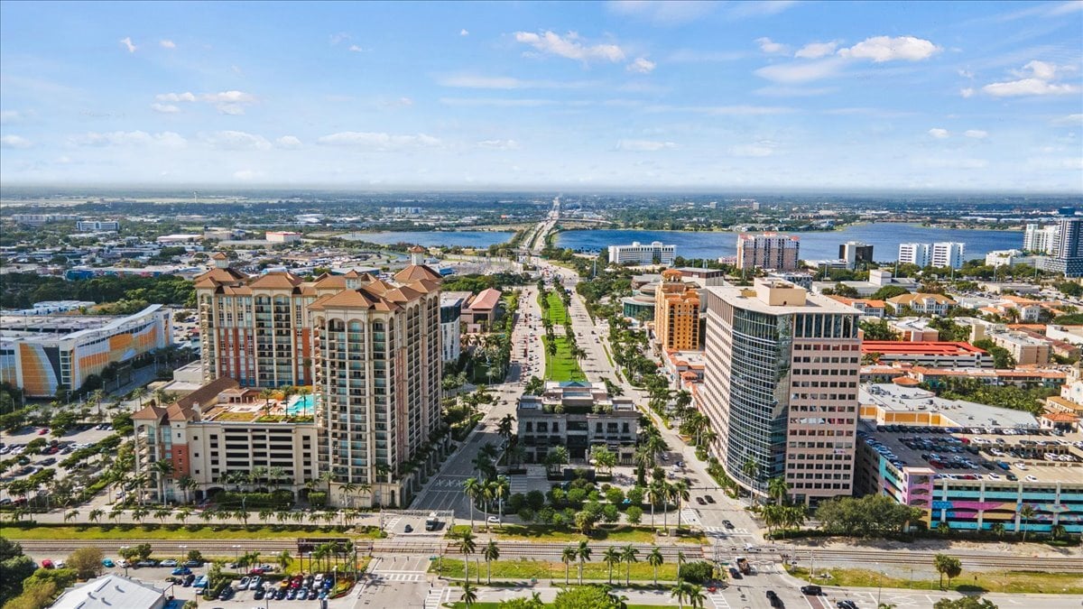801 S Olive Ave, West Palm Beach, FL à louer Photo intérieure– Image 1 sur 43