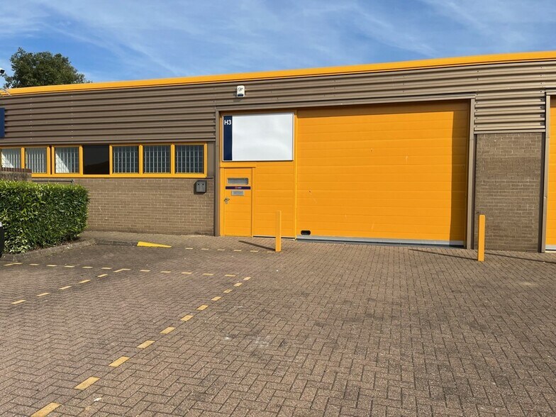 Wyncolls Rd, Colchester à louer - Photo de l’immeuble – Image 3 sur 4