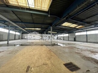Plus de détails pour Bureau, Industriel/Logistique à louer
