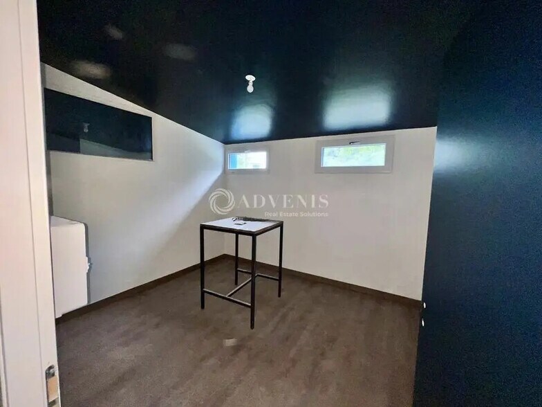 Bureau dans Sannois à louer - Photo de l’immeuble – Image 2 sur 7
