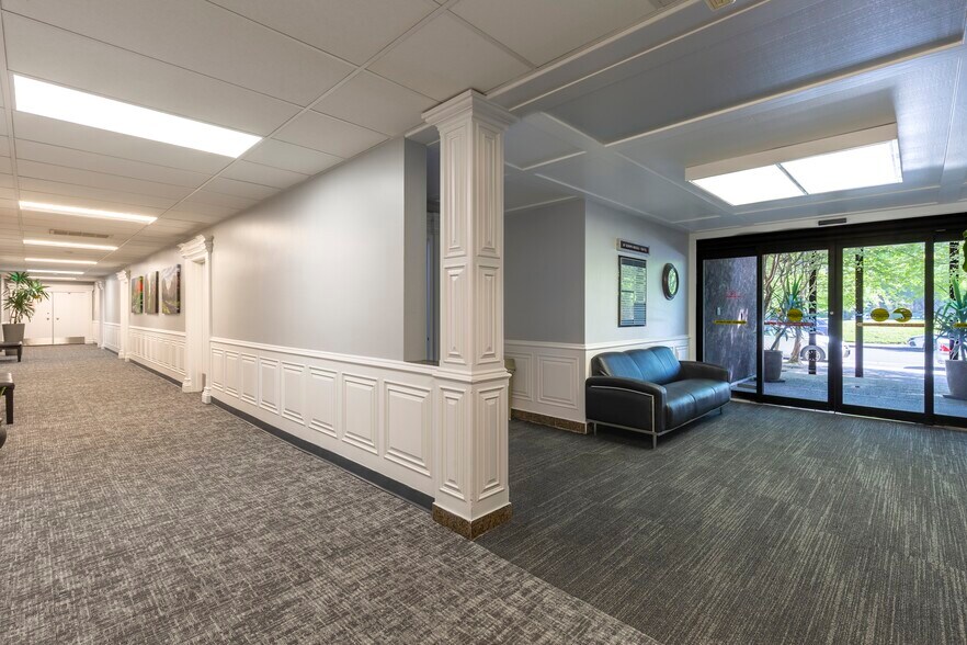 87 Scripps Dr, Sacramento, CA à louer - Photo intérieure – Image 3 sur 8