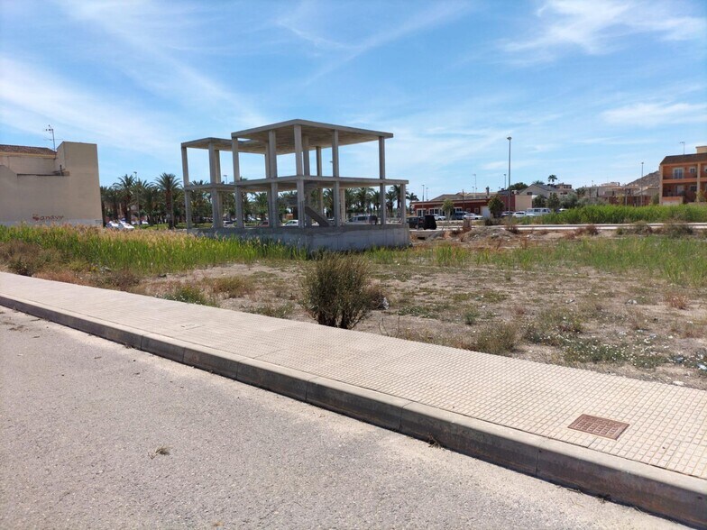 Terrain dans Cox, Alicante à vendre - Photo de la construction – Image 3 sur 3