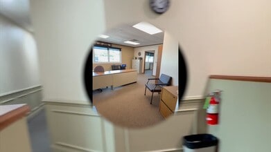4934 Peach St, Erie, PA à louer - Vidéo sur l’annonce professionnelle 