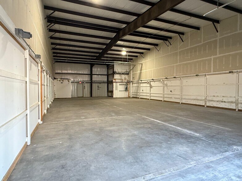 4210 S Classen Blvd, Norman, OK à louer - Photo de l’immeuble – Image 2 sur 5