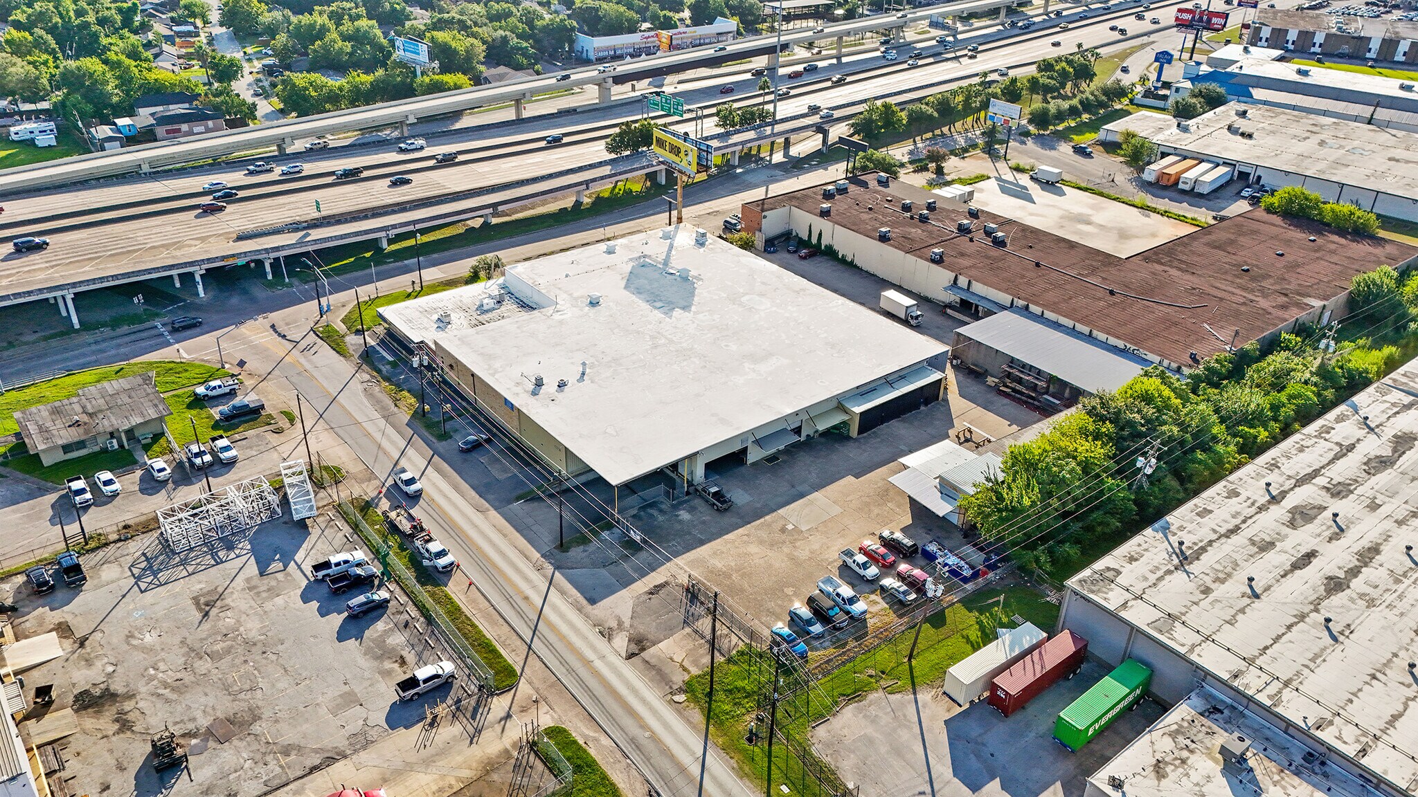 6626 Gulf Fwy, Houston, TX à vendre Photo de l’immeuble– Image 1 sur 9