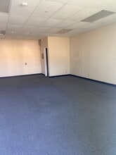 8844 Walker St, Cypress, CA à louer Photo intérieure– Image 1 sur 5