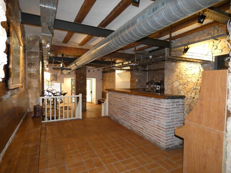 View Photo