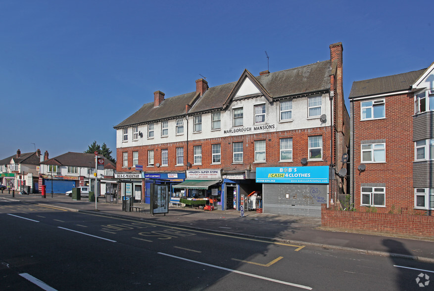 349-355 Hanworth Rd, Hounslow à louer - Photo de l’immeuble – Image 2 sur 2